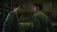 Robert Pattinson as Mickey (Image via YouTube/@WarnerBros)